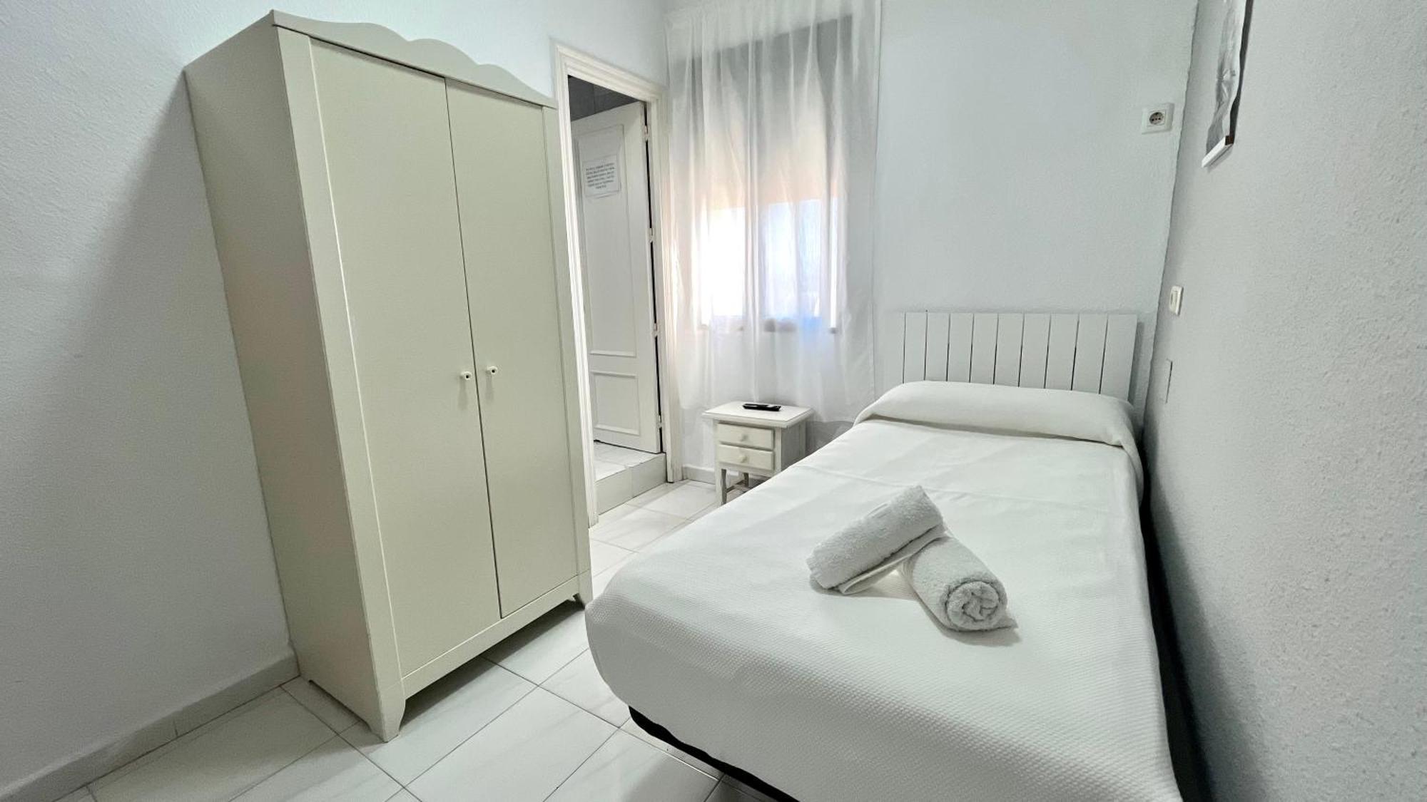 Hostal Carlos III Aldea Quintana 外观 照片